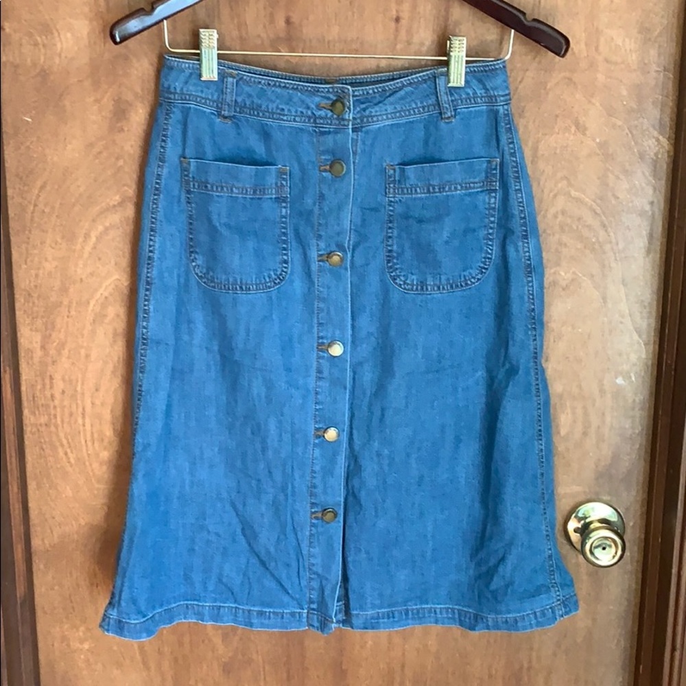 Buttoned Jean Skirt